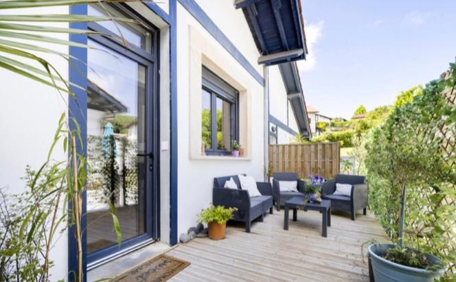 Loft Frontiere Montagne Et Plage Urrugne Eksteriør bilde